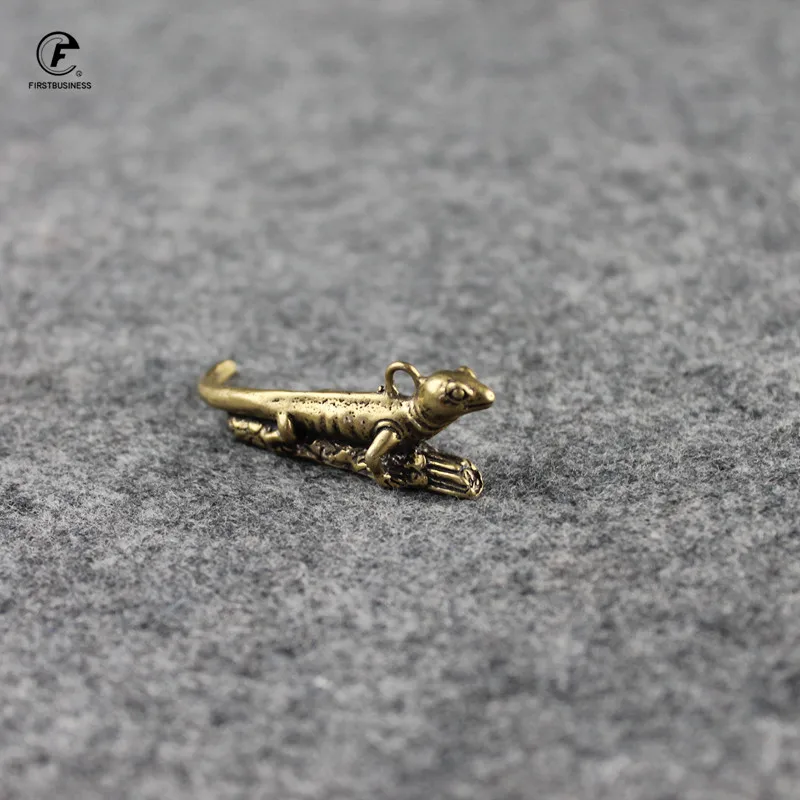 Медная тропическая пустыня животное ящерица статуя Ретро латунь Хамелеон