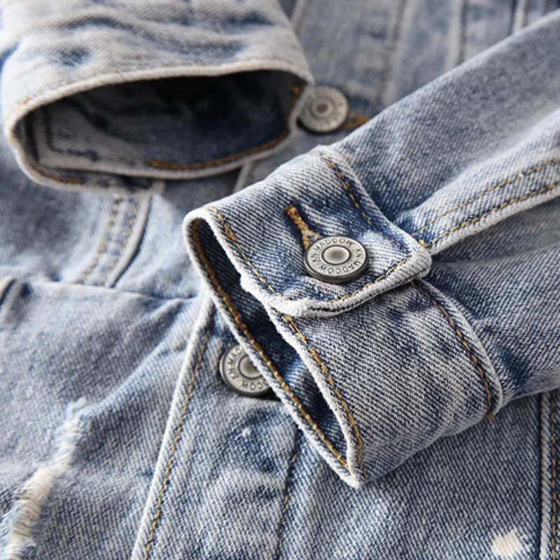 

High Street Men Back Sequined Tiger Denim Jacket Harajuku Slim Fit Hole Ripped Jean Jackets Washed Spring Fashion Cowboy Coat