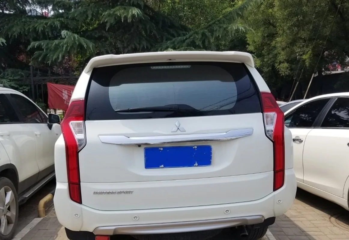 

Use For Mitsubishi Pajero Sport 2016-2020 Year Spoiler ABS Plastic Carbon Fiber Look Rear Trunk Wing Car Body Kit Accessories