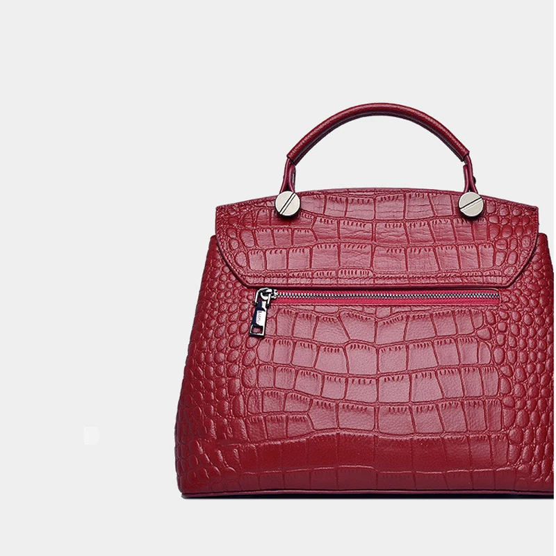 

Leather Women's Bag European And American New Large Capacity Shoulder Bag Messenger Bag High Grade Crocodile Leather Handbag