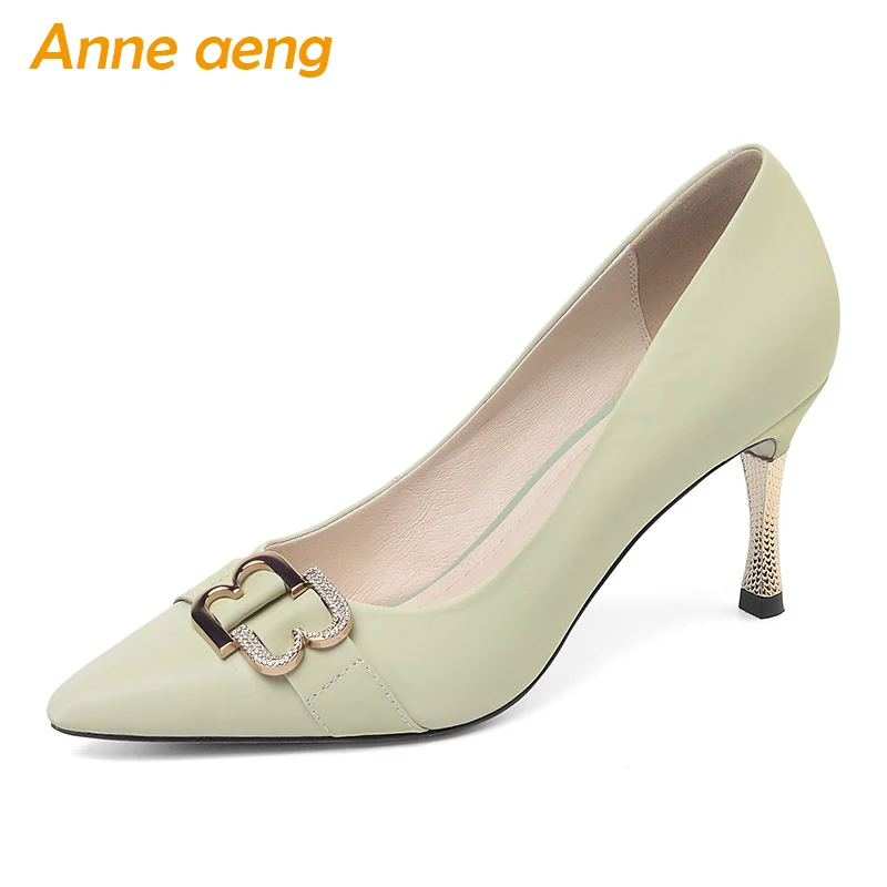 

Женские туфли-лодочки из натуральной кожи, с острым носком