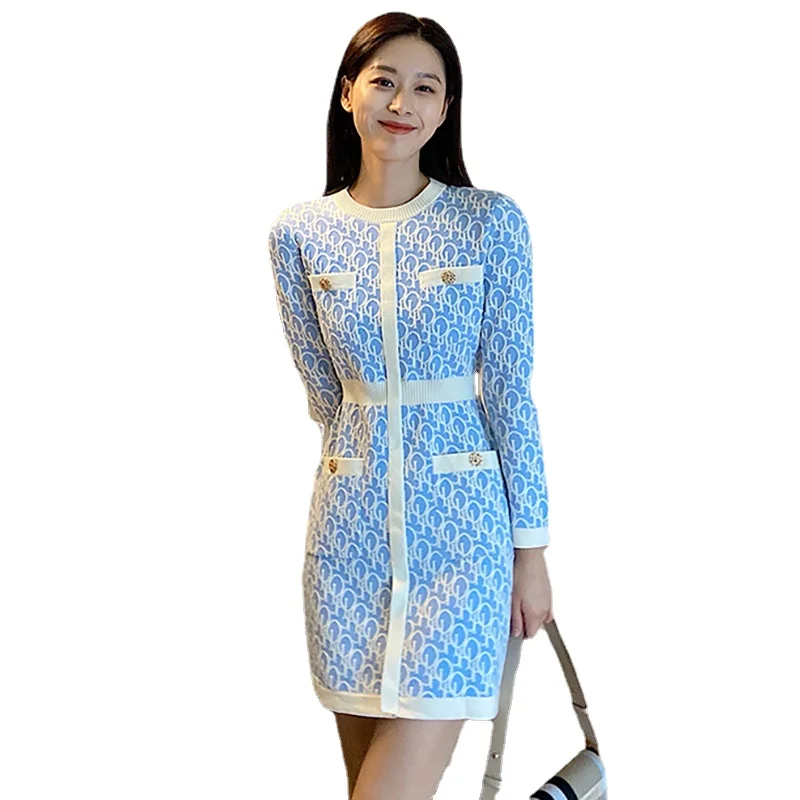 

New Fashion Knitted Sweater Dress High Street Women Luxury Quality Long Sleeve Pocket Skinny Sheath Straight Letter Plaid Dress