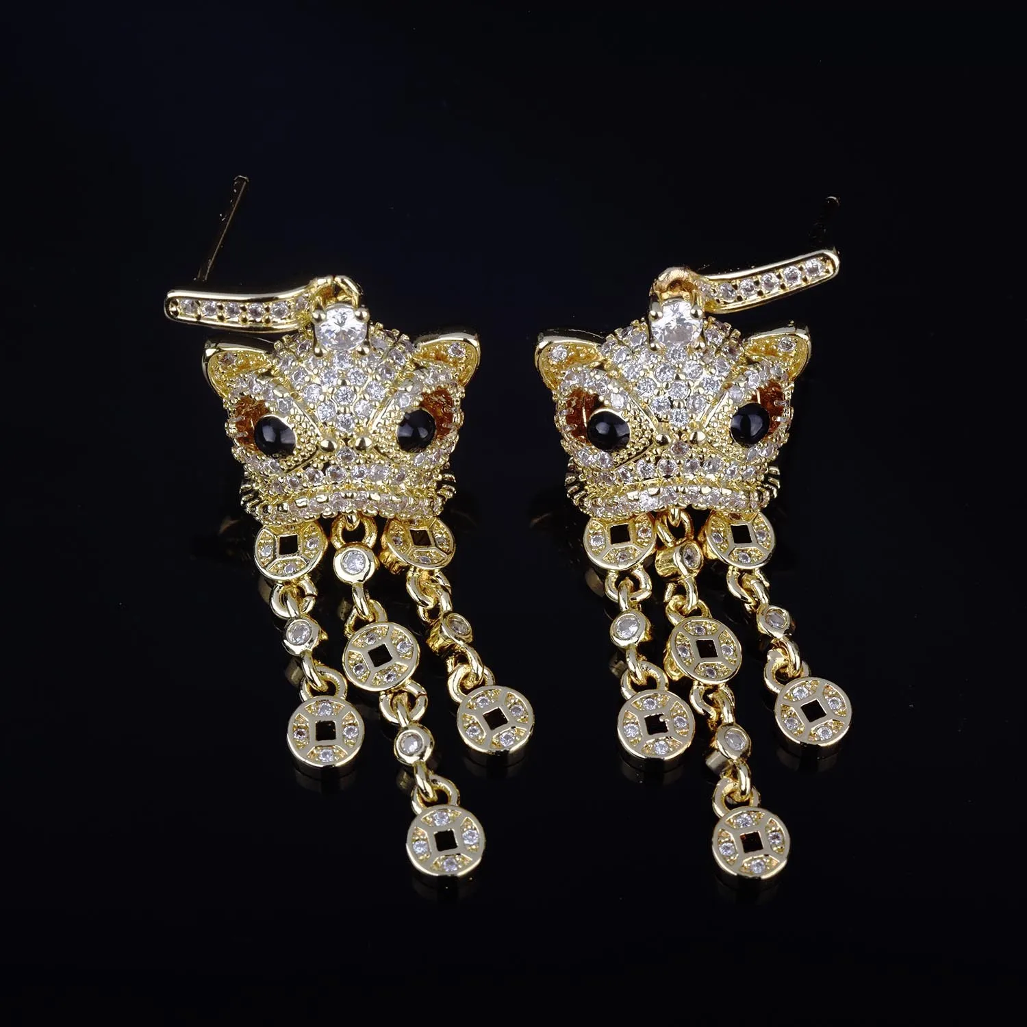 

Creativity Vintage Mythical Wild Animal Earrings For Women Gold Color Zircon Dangle Earring Ear Drop Fashion Female Jewelry