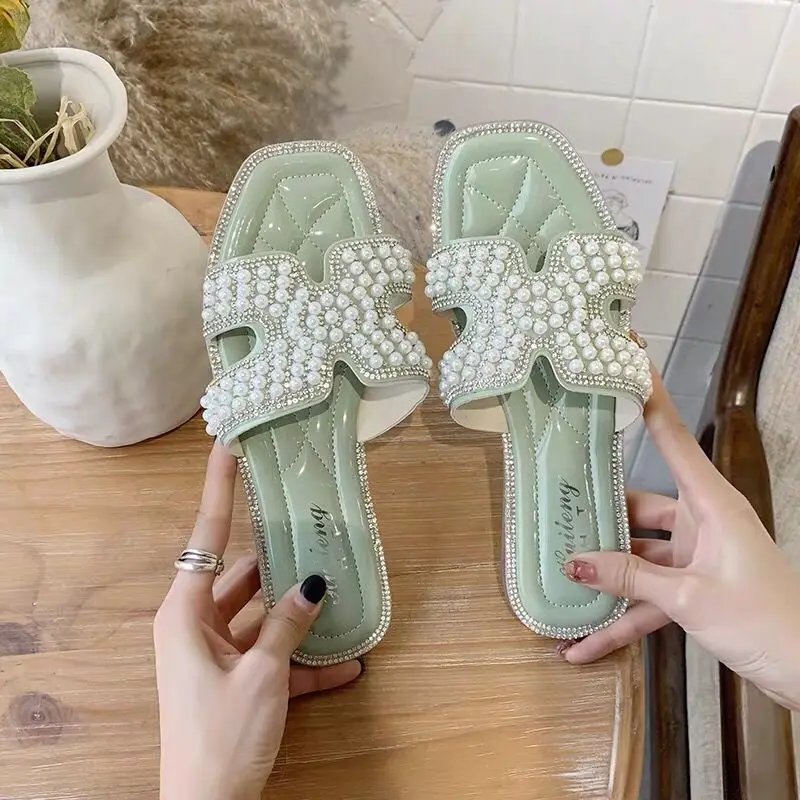 Spring/Summer New Women Slides 2021 Fashion Solid Color Flat Shoes Sandals Pearl Rhinestone Women's All-match Casual Slippers