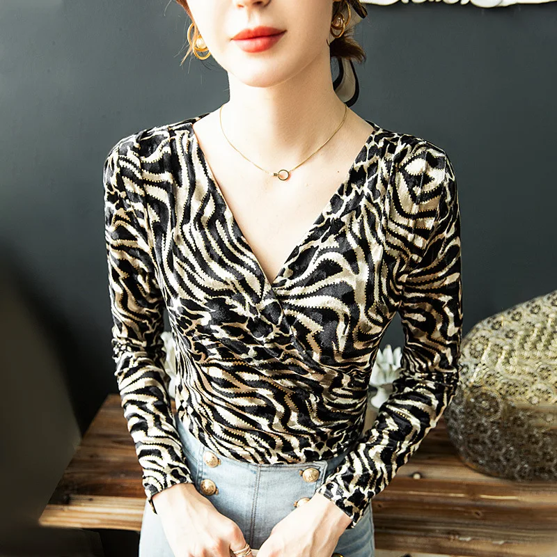

Tops & Tees