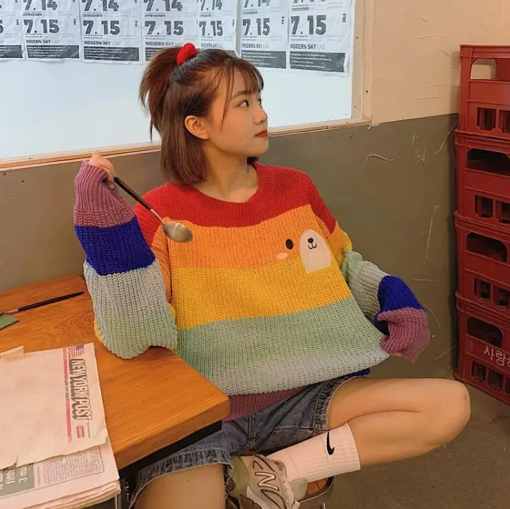 New cute bear expression embroidery vitality rainbow striped round neck knitted sweater | Женская одежда