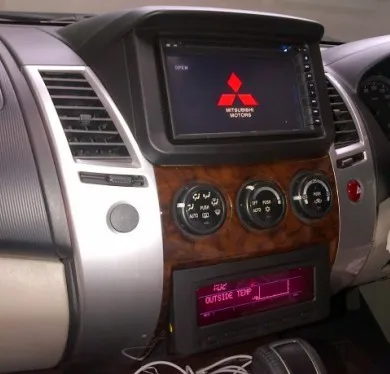 Автомобильная консоль MID Fascia Для Mitsubishi L200 Triton Pajero Sport II Challenger Радио DVD панель