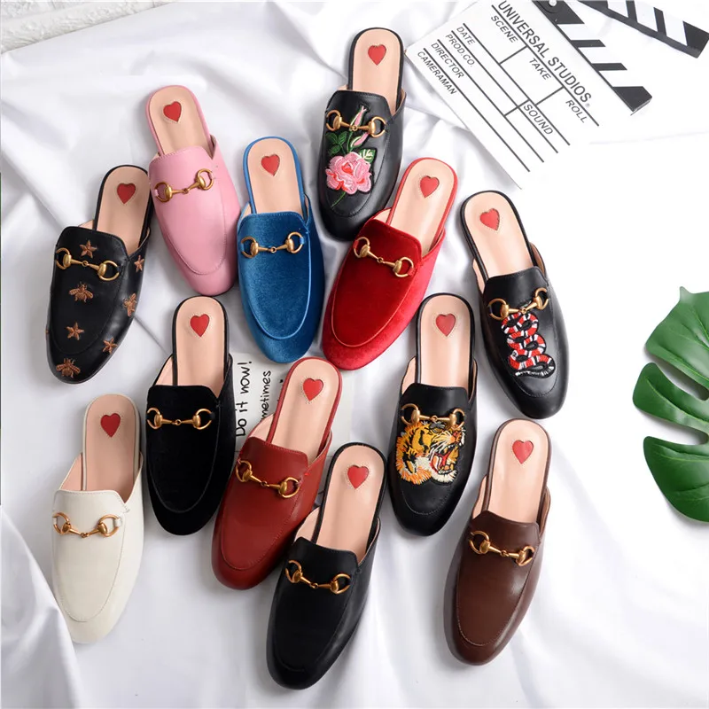 

Big Size 44 Slipper Women Genuine Leather Shoes Round Toe Metal Decoration Heart-Shaped Brand Shoes Women Flat Slipper