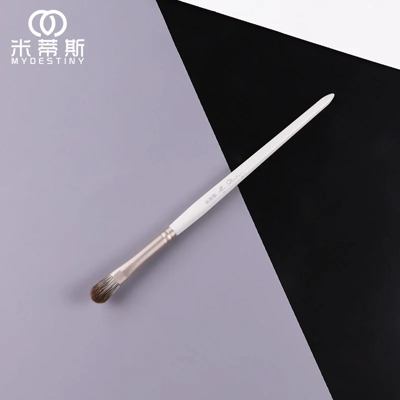MyDestiny The Snow White Makeup Brush Eyeshadow Brush  Blender Brush Natural Animal Hair -Fox Hair-052