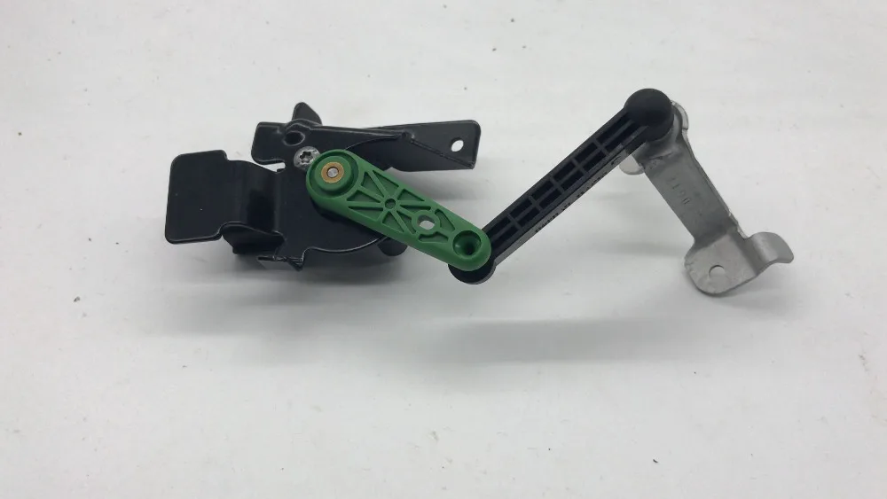 Left Headlight Level Adjustment Sensor With Bracket For V W GOLF MK7 R32 A3 TT TTS 2015-2017 5Q0 512 521 J 5Q0512521J | Автомобили и