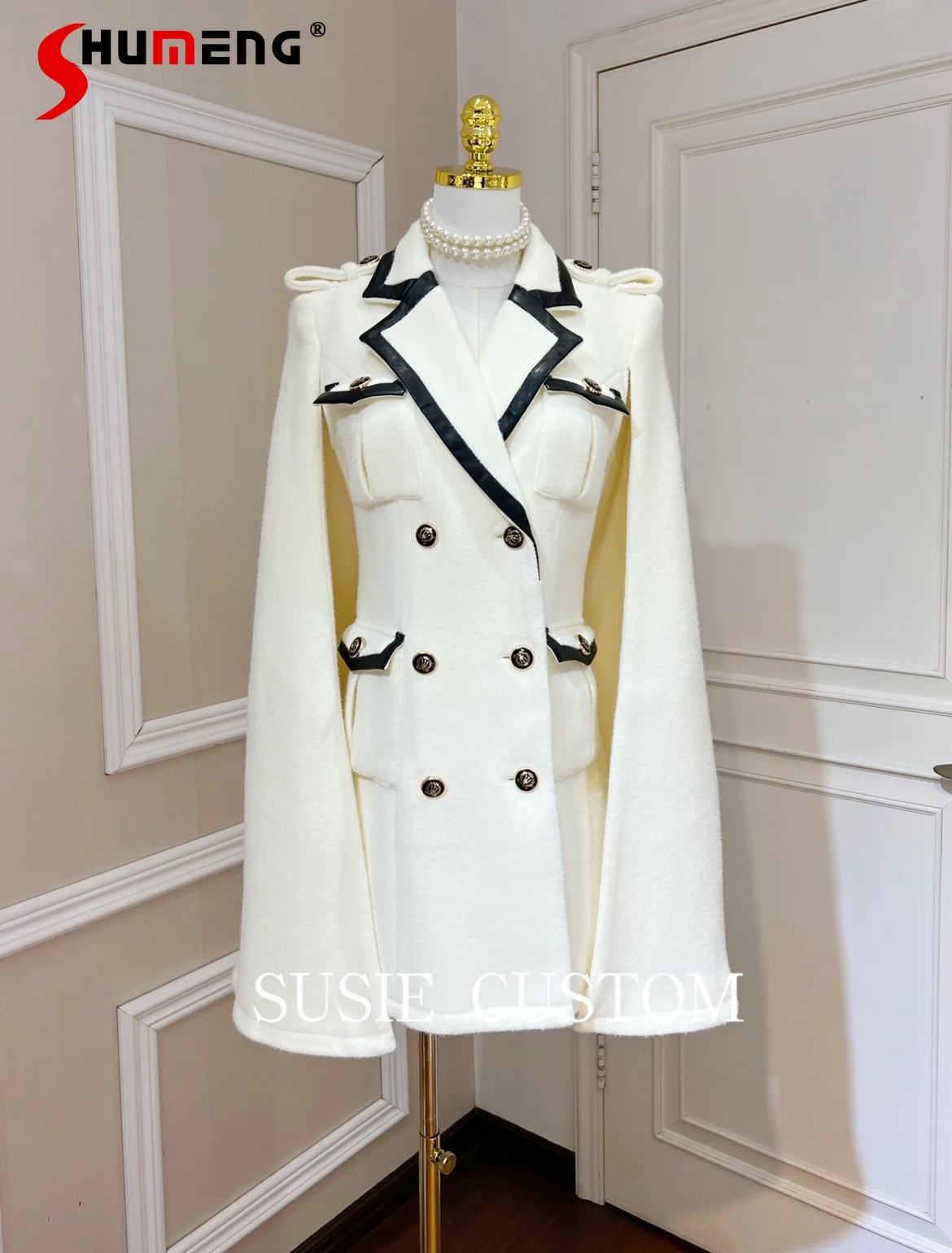 

Женская кожаная куртка в стиле пэчворк, с металлической пряжкой и лацканами