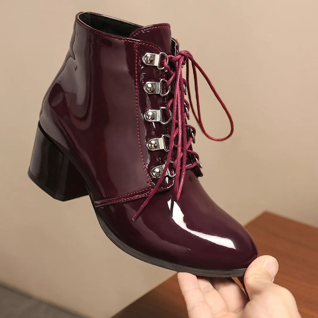 

Женские ботинки на шнуровке, однотонные ботинки большого размера с круглым носком, на высоком каблуке, с резиновой подошвой, на шнуровке, дл...