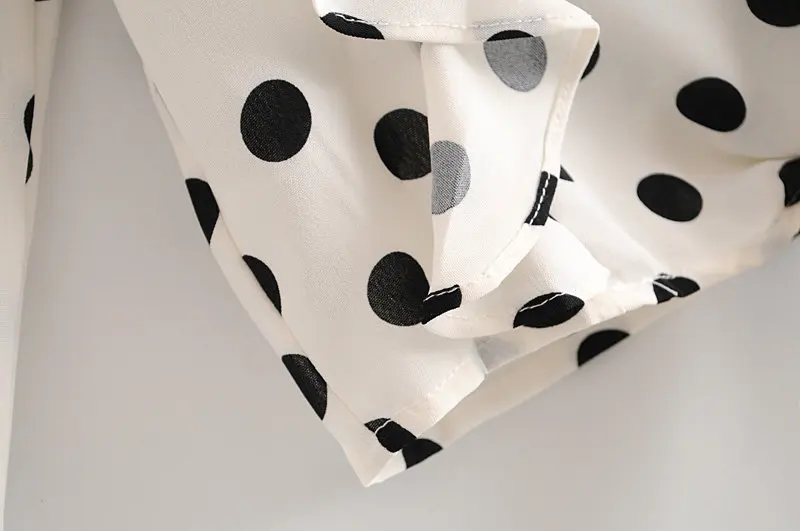 ROHOPO черная Polk Dot с длинными рукавами спереди гофрированный галстук подол белая