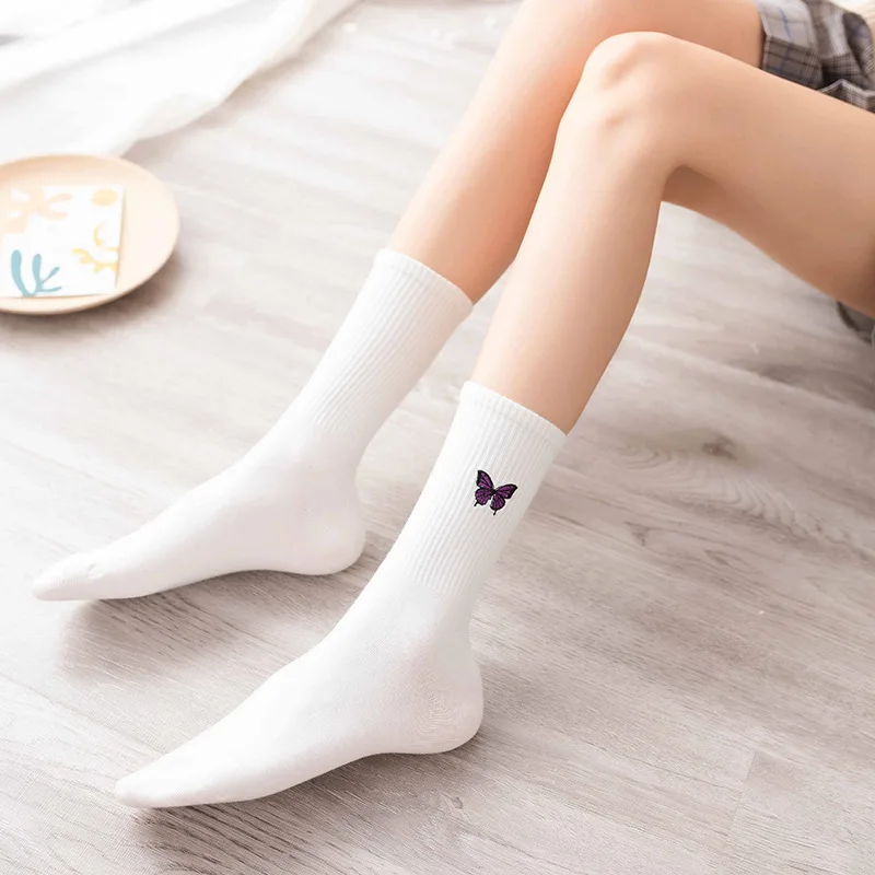

Autumn Woman Socks Solid Color Butterfly Printted Socks Fashion Soft Cotton Breathable Ladies Female Socks Sokken