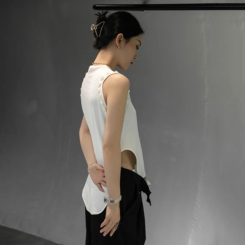 

VGH White Irregular T Shirt For Women O Neck Short Sleeve Patchwork Korean Slim T Shirts Female New 2021 Summer Fashion Clothing