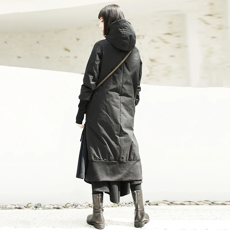 Женское пальто с капюшоном EAM черное Свободное длинное хлопковой подкладкой и