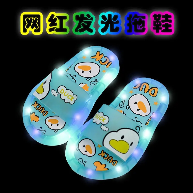 

Girl LED Slippers Children Shine Kids Slippers Baby Bathroom Sandals Kids Shoes for Girl Boys Light Up Shoes Toddler