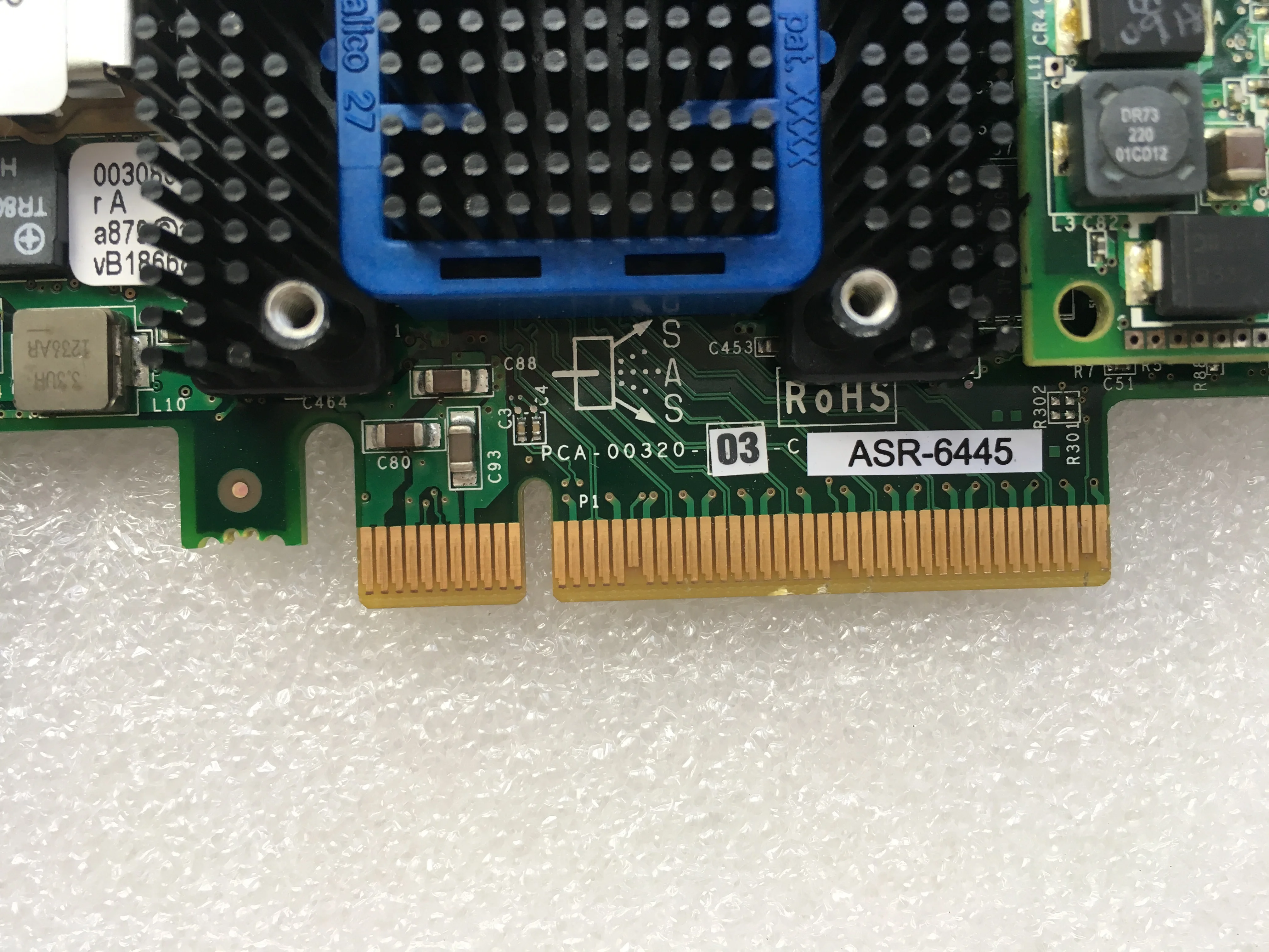 Адаптер для двух ядер SATA и SAS RAID контроллер HBA 512 Мб PCIe 2 0x8 с низким кронштейном |