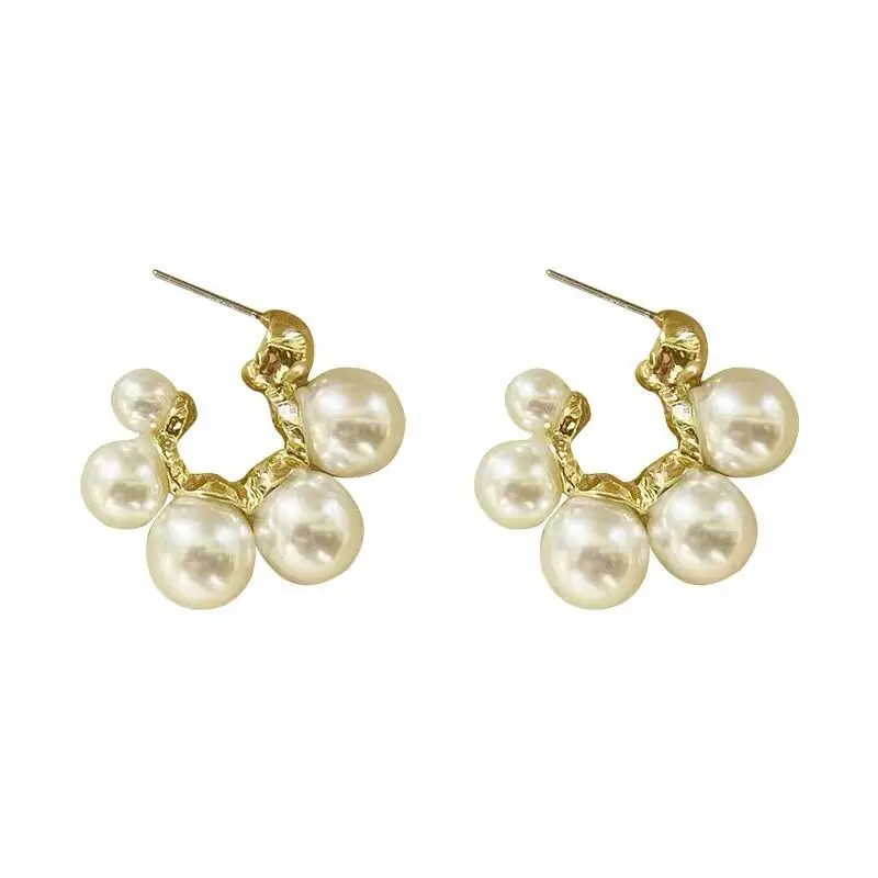 

Elegant Celebrity Metal Inlaid Pearl Earrings For Woman Fashion Jewelry 2021 New Luxury Wedding Party Girl's Unusual Earrings