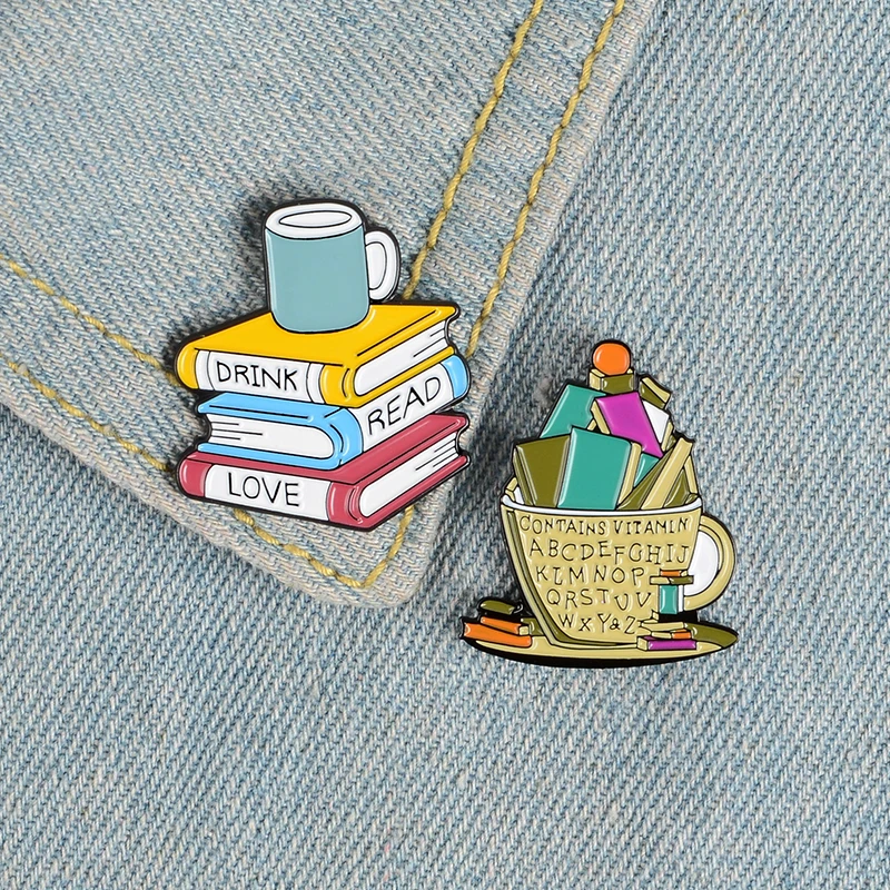 Значок с надписью Love Read and Drink | Украшения и аксессуары