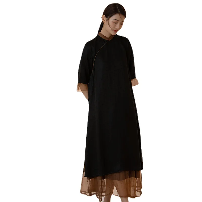 

Xiangyunsha Shenzhen Nanyou stall design fashion dress