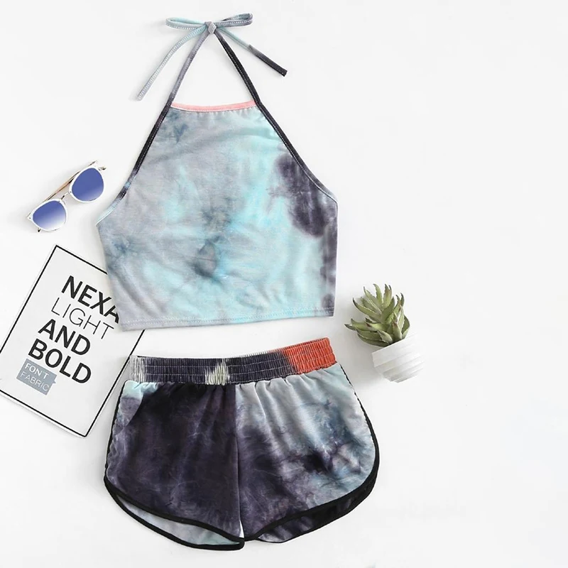 

Women Sleeveless Tie-Dye Two-piece Set Lace up Gradient Halter Crop Top and Shorts 2 piece set Women Summer Casual Tank Suits