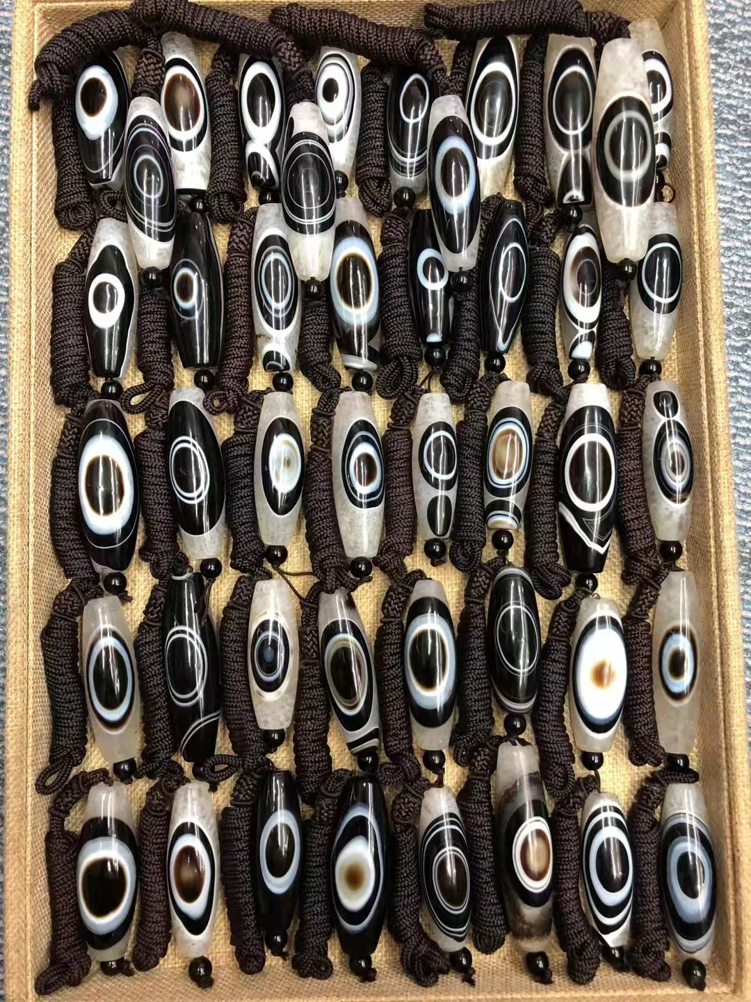 

Natural Agate Eye Dzi Bead Pendant Lezi Necklace Keychain Naked Bead God's Eye Guard Against Evil Man Woman Jewelry