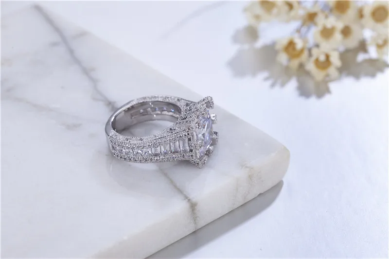Роскошное женское квадратное обручальное кольцо 4ct SONA с бриллиантами и имитацией