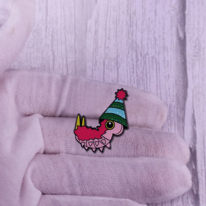 Эмалированная брошь в виде гусеницы жевательная Маленькая книга значок Весенняя