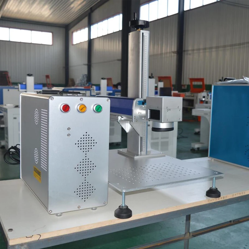 20 Вт волоконная лазерная маркировочная машина рабочий размер 150*150 мм для металла