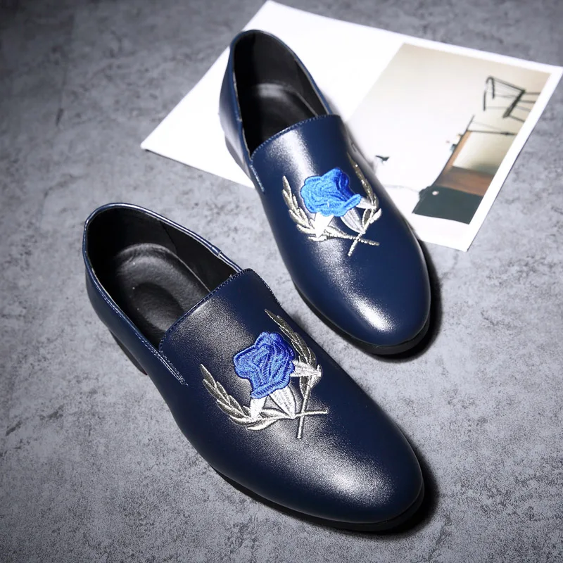 Flower blue. Классический черный и синий Лакированная кожа свадебные туфли мужские мокасины без застежек; Мокасины с бахромой и Представительская обувь - Цвет: Flower blue.