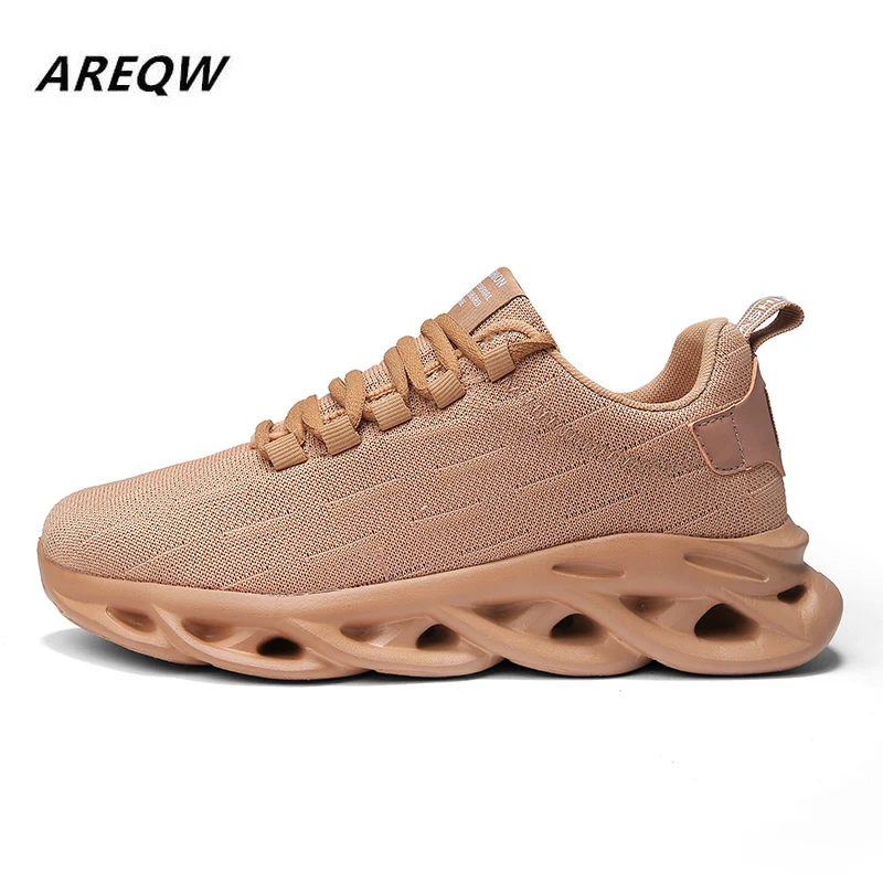 

2019 Flying Weaving Trend Men's Casual Shoes Breathable Mesh Sports Wind with Solid Color Men's Shoes