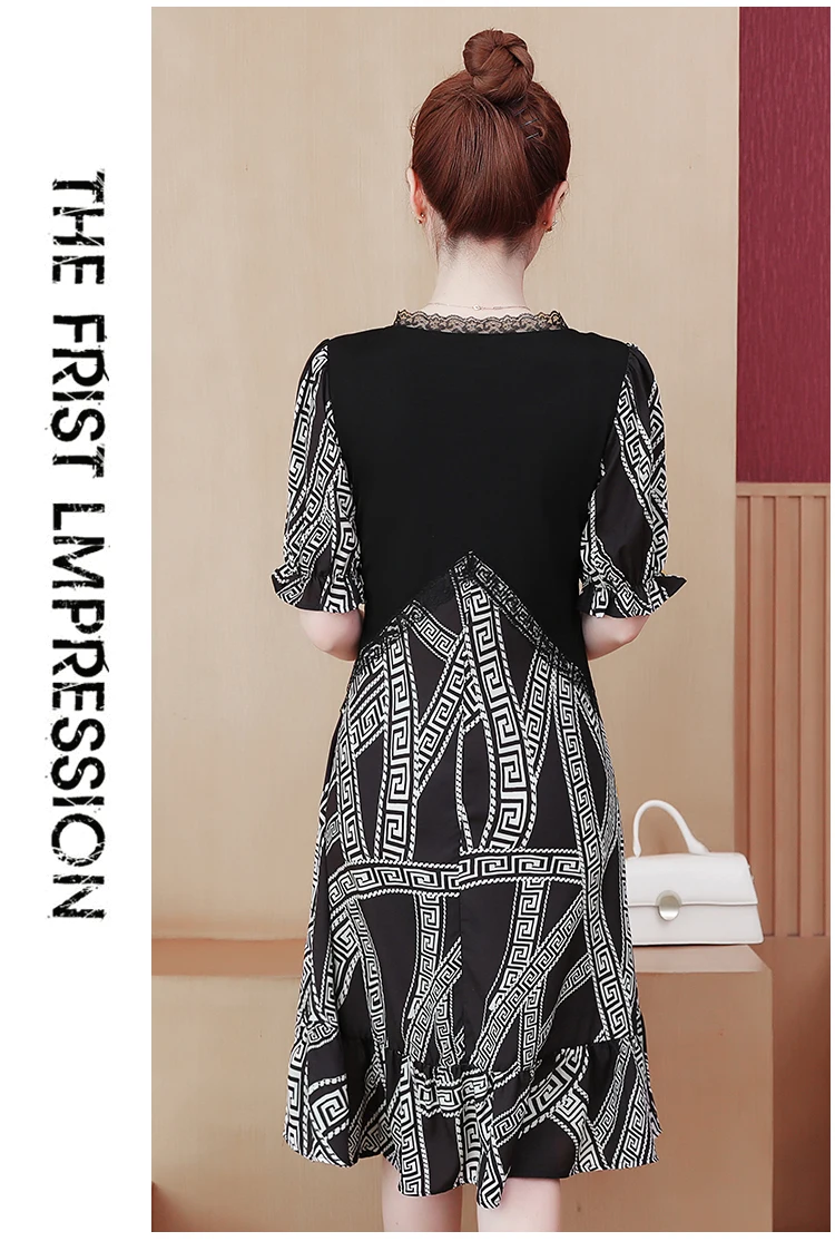 

M-5XL Plus Size Women Vintage Floral Dresses Summer 2021 V-Neck Short Sleeve Patchwork Stripe Print Casual Loose Chiffon Dress