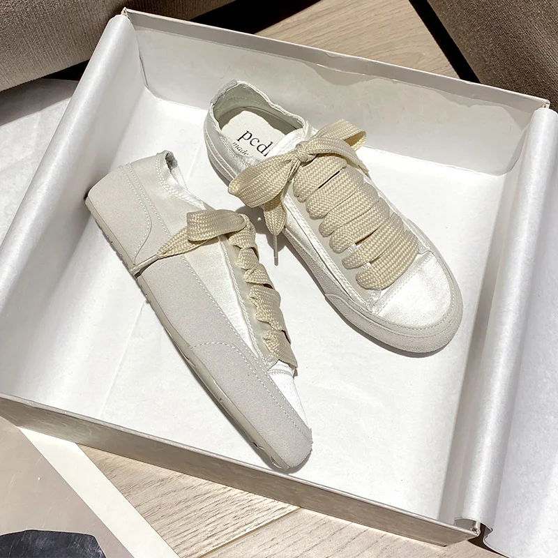 

Female of small white shoe of thin silk satin 2021 new style all-match summer canvas plank flat casual shoe