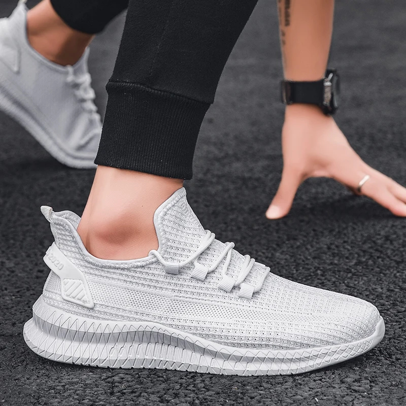 

2020 new men's light sneakers casual large size 47 summer mesh breathable fashion sports cheap high quality 11 white red
