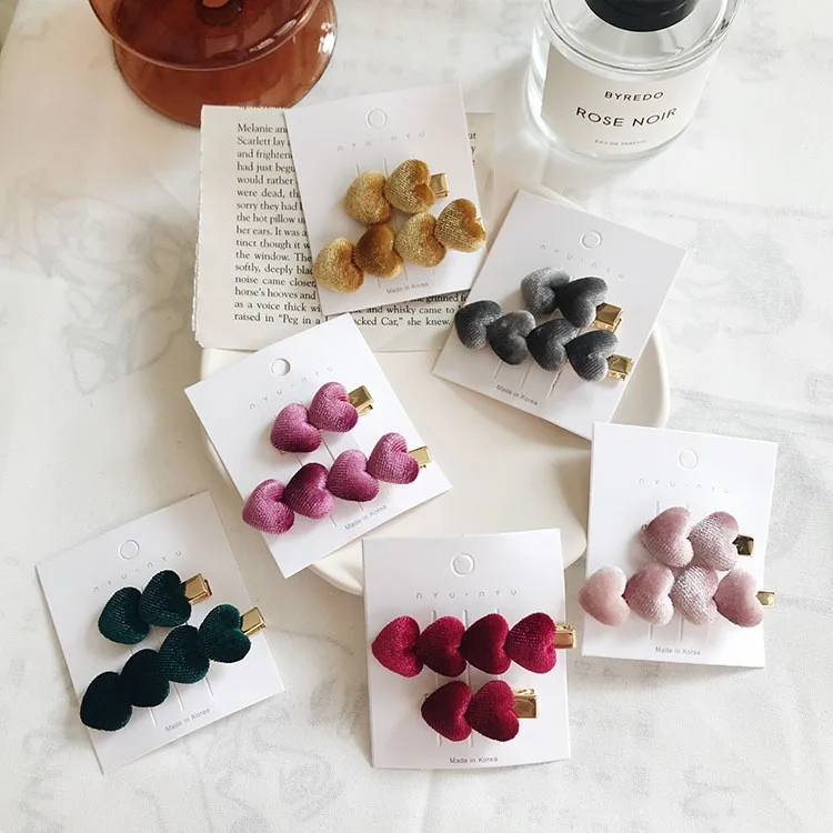 

2 PCS/SET Korean Vintage Velvet Heart Gold Hair Clips Sweet Bangs Barrettes Fashion Side Hairpin Hair Accessories Headwear