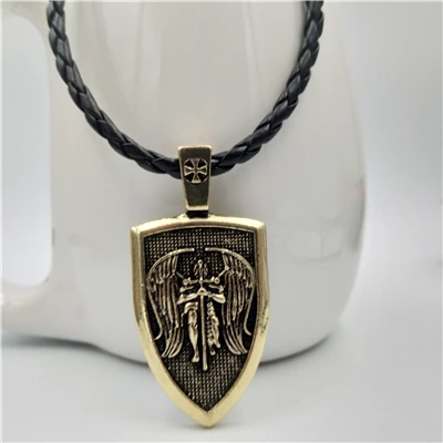 Викингов мужчин ожерелье Archangel St. Майкл защитить меня Сейнт Щит защиты Кулон Крылья ангела, ювелирные изделия амулет-талисман Wicca - Окраска металла: 3