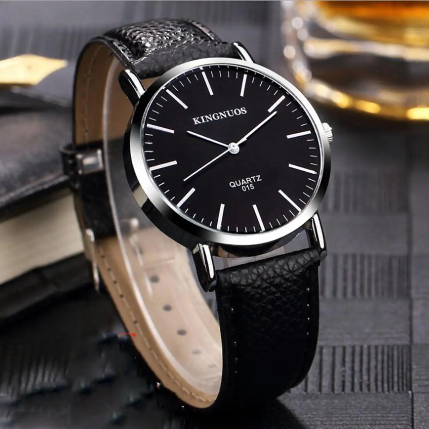 

fashionable Simple and elegant casual business watch couple watches