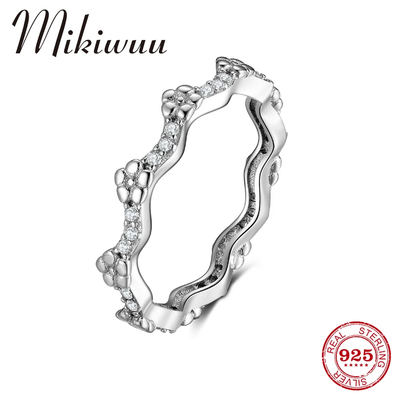 Женское кольцо из серебра 925 пробы обручальное с фианитом | Украшения и