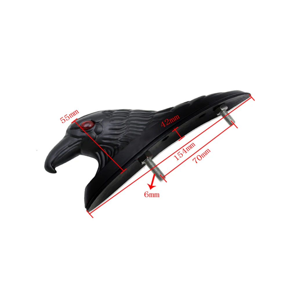 Передняя фара для мотоцикла с орнаментом в виде орла |