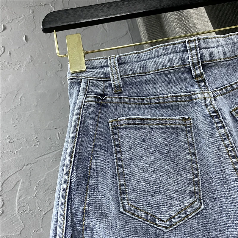 

2021 Summer Ladies New High Waist Light Blue Wide Leg A- Line Denim Shorts Women's Fashion Simple Solid Color Jeans Hot Pants