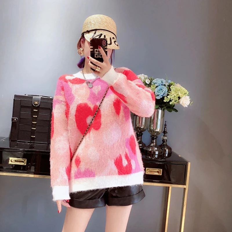 Свитер женский из мохера с круглым вырезом и длинными рукавами Осень-зима C-074 |