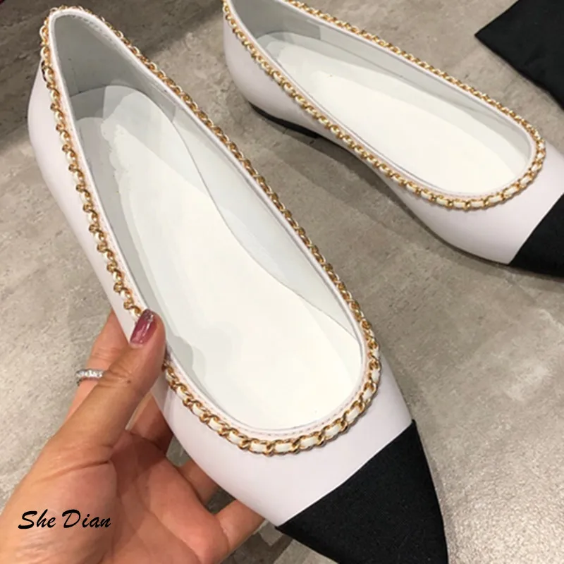 Женские туфли из натуральной кожи с острым носком без застежки на цепочке