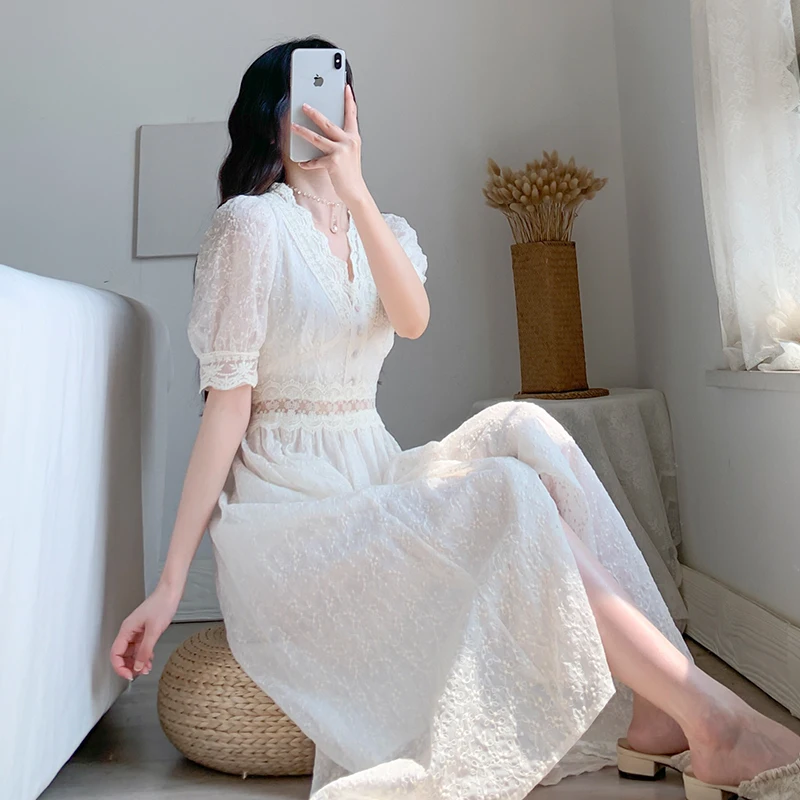 

COIGARSAM Lace Women Long dress Embroidery Dresses Mousse Apricot 6638