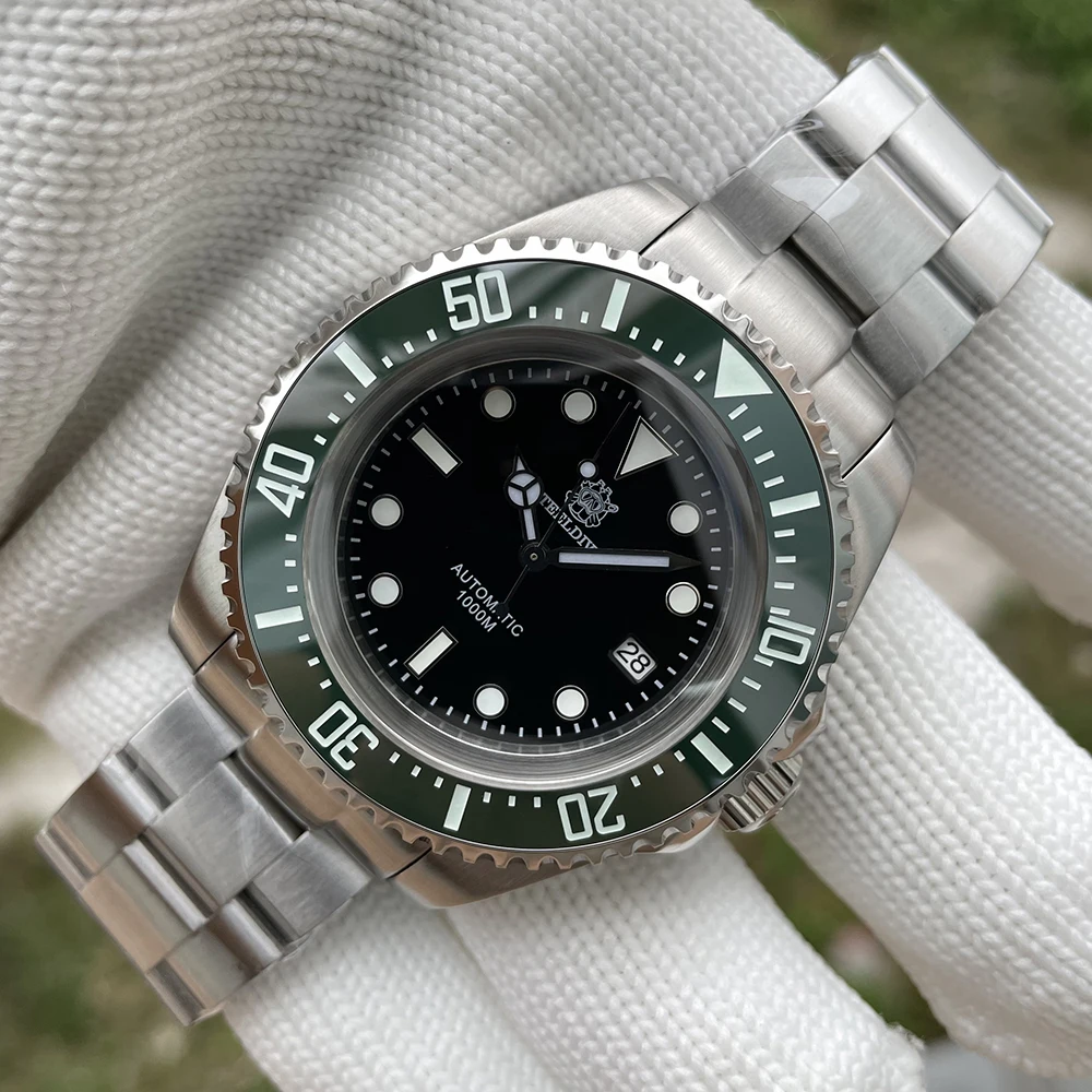 

Steeldive 1964 Men's Diver Watch Sapphire Crystal Water Ghost NH35 Automatic Mechanical 1000m Waterproof BGW-9 Luminous Watches