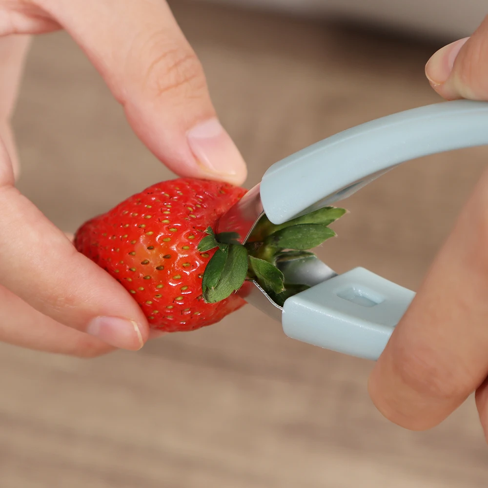 

Strawberry Hullers Knife Kitchen Fruit Gadget Stainless Steel Cooking Tool Pineapple Cutter Slicer Peeler Corer Leaf Remover