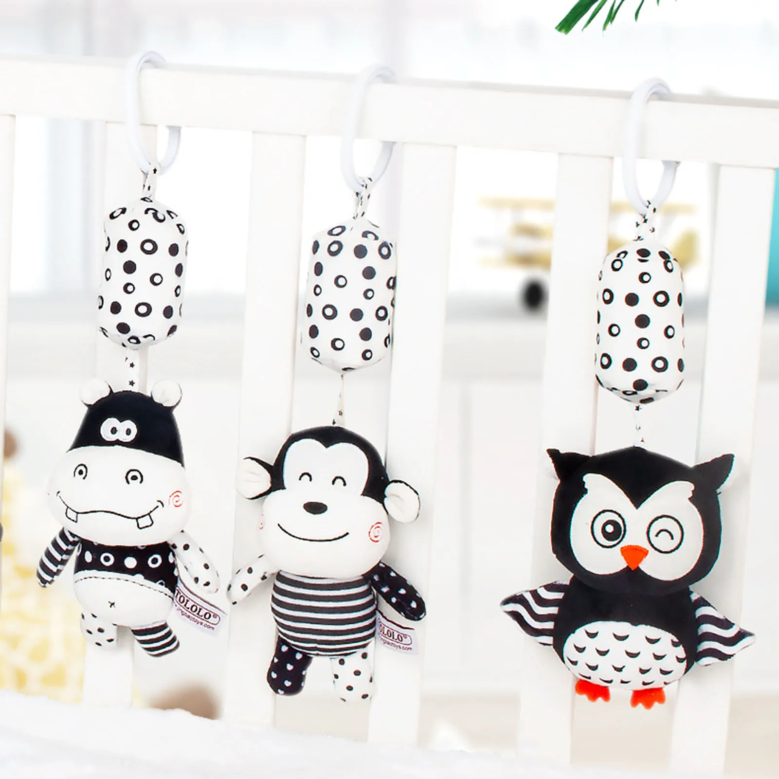 

Baby Toys Plush Animal Hanging Rattle Toys Black And White Wind Chimes Baby Toys For Crib Stroller