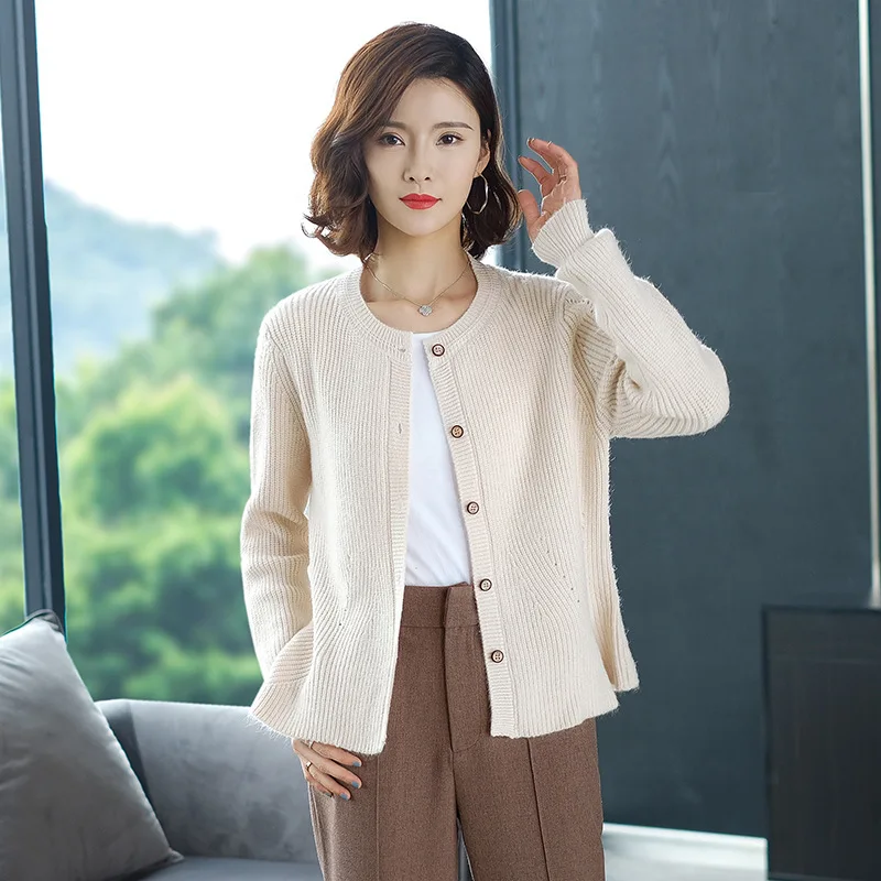 

2019 New Short Cardigan Autumn and Winter Women's Hollow Long-Sleeved Sweater Western Style Coat