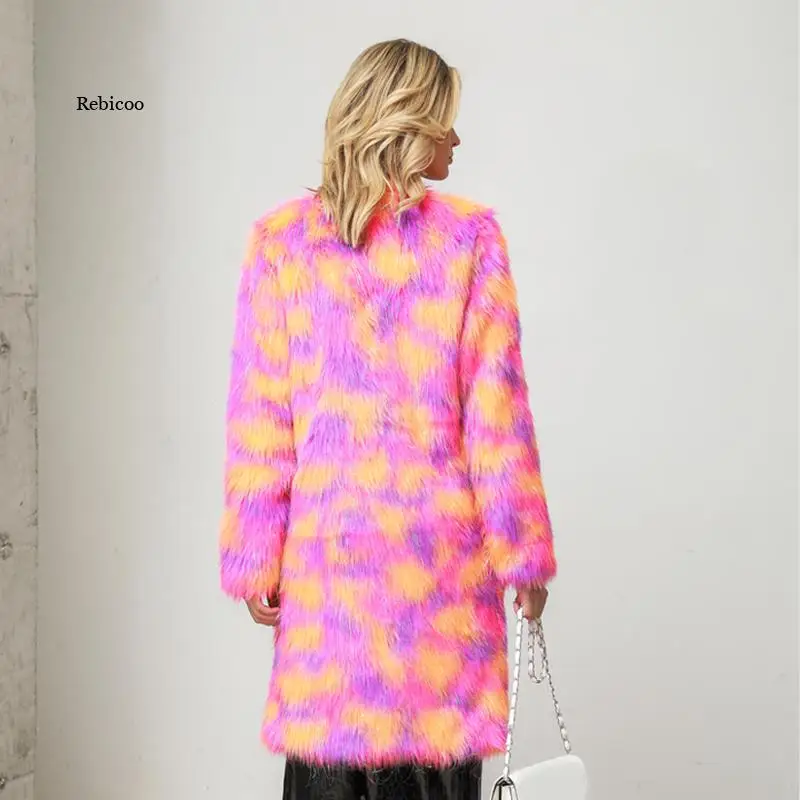 Женское пальто куртка из искусственного меха разноцветная блестящая женская