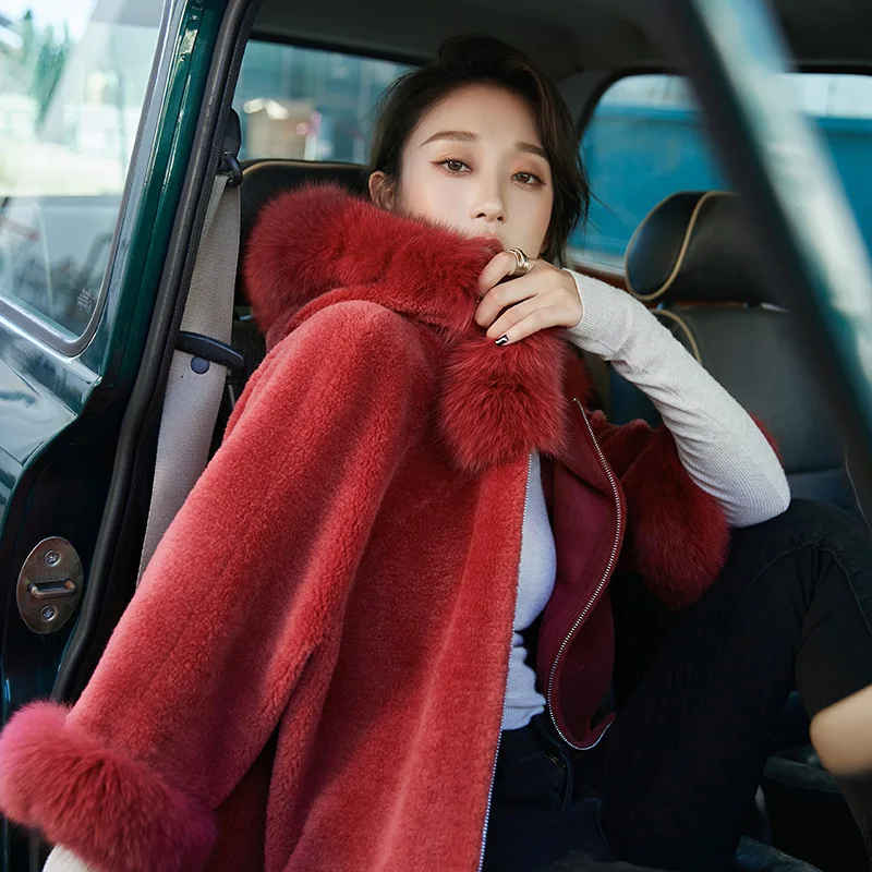 Real Natural  Fox Fur Collar Sheepskin Coat Red Fashion New Hooded Coats Winter High Quality 100% Wool Women's Shearing Jacket